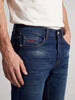Men's Blue Slim Fit Solid Casual Jeans