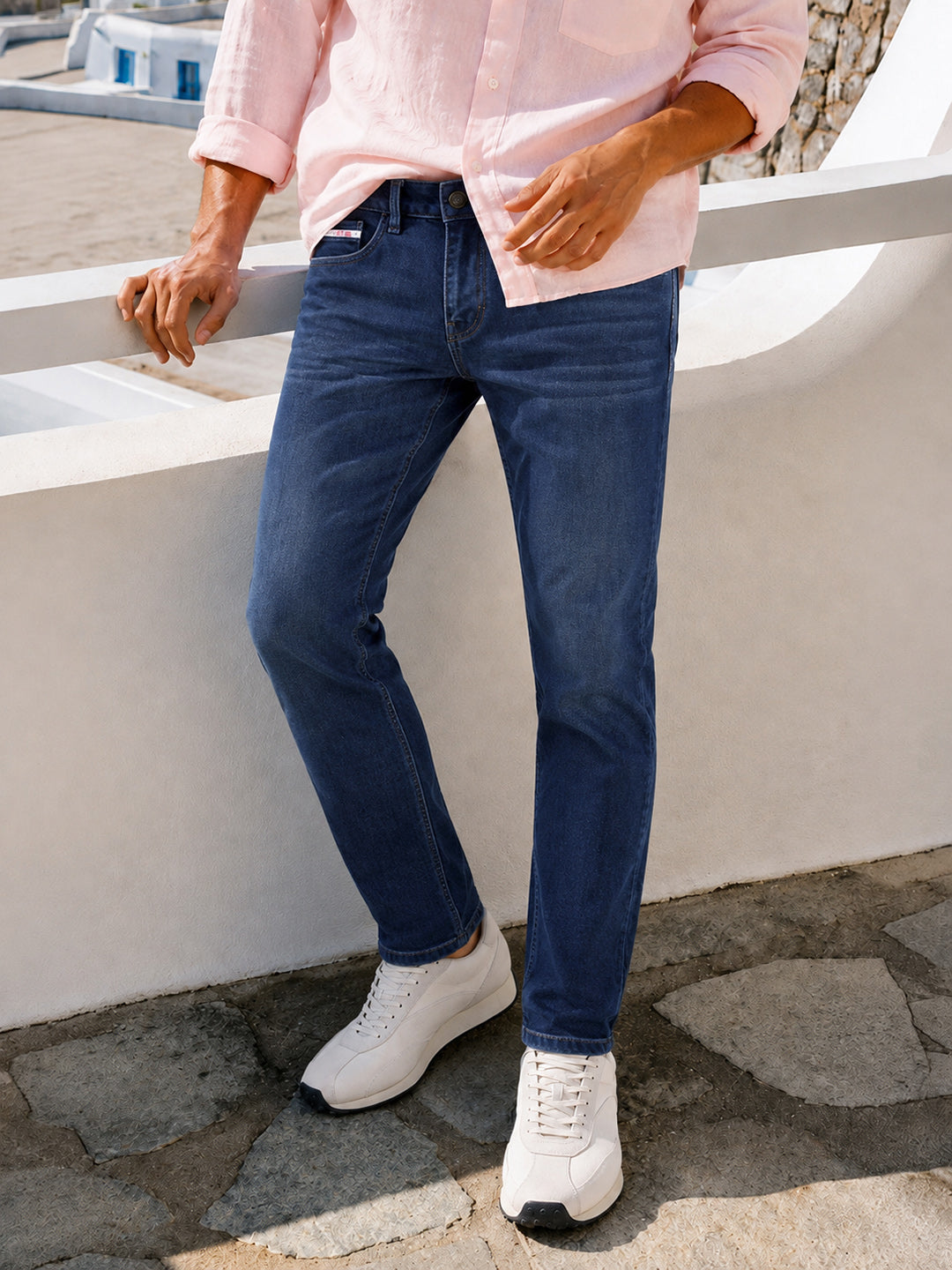 Men's Blue Slim Fit Solid Casual Jeans