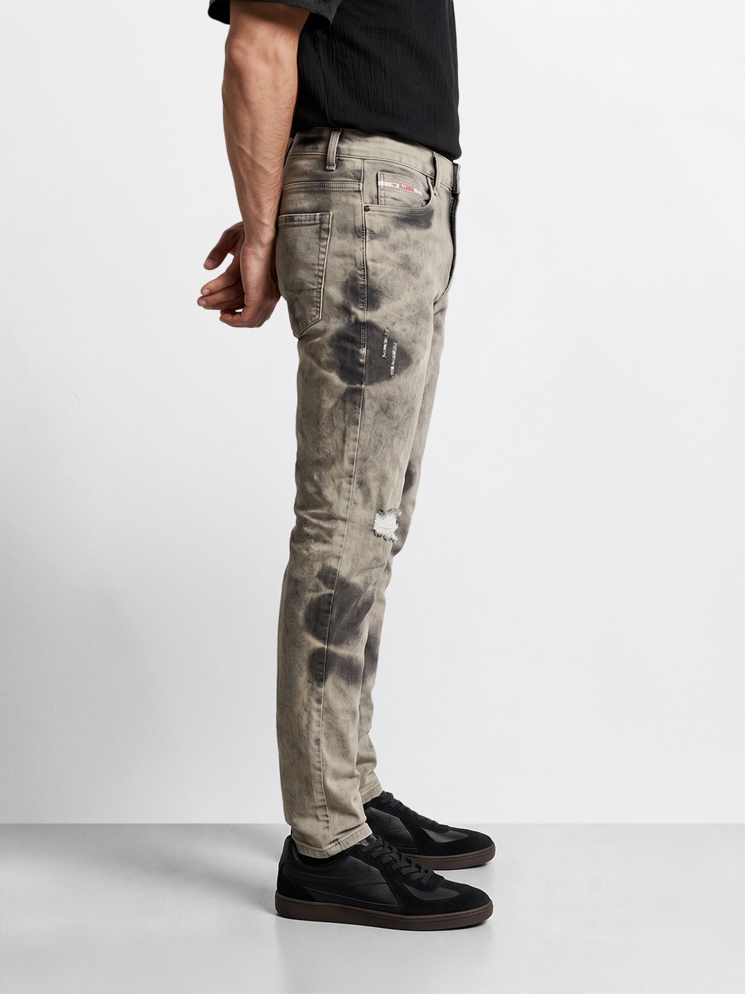 Men's Grey Slim Fit Solid Street Wear Jeans