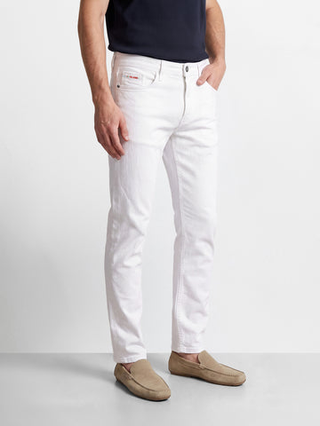 Men's White Slim Fit Solid Casual Jeans