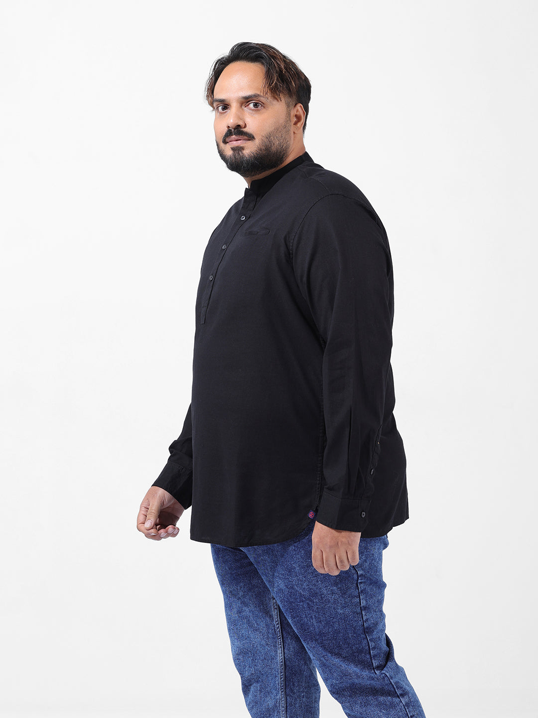 Men's Black Oversized Fit Solid Casual Shirt