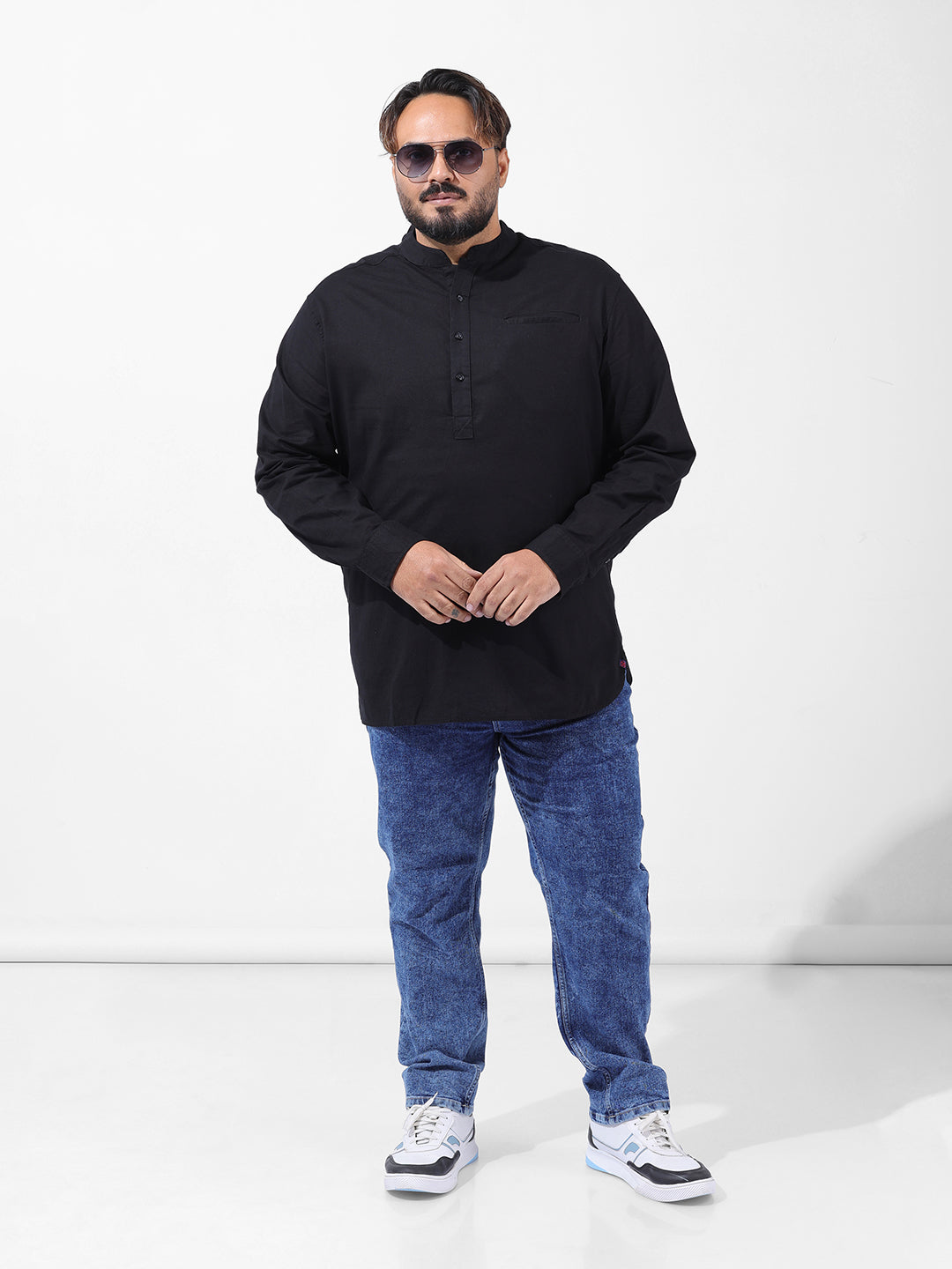 Men's Black Oversized Fit Solid Casual Shirt