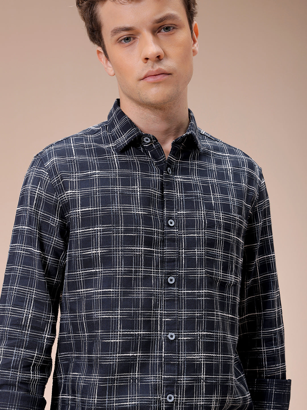 Men's Black Slim Fit Checked Casual Shirt