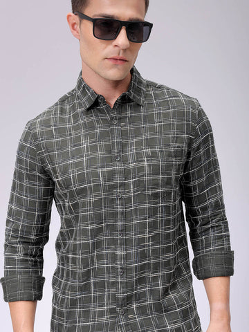 Men's Green Slim Fit Checked Casual Shirt