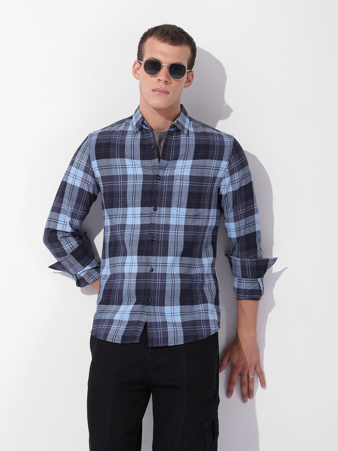 Men's Full Sleeves Slim Fit Blue Shirt