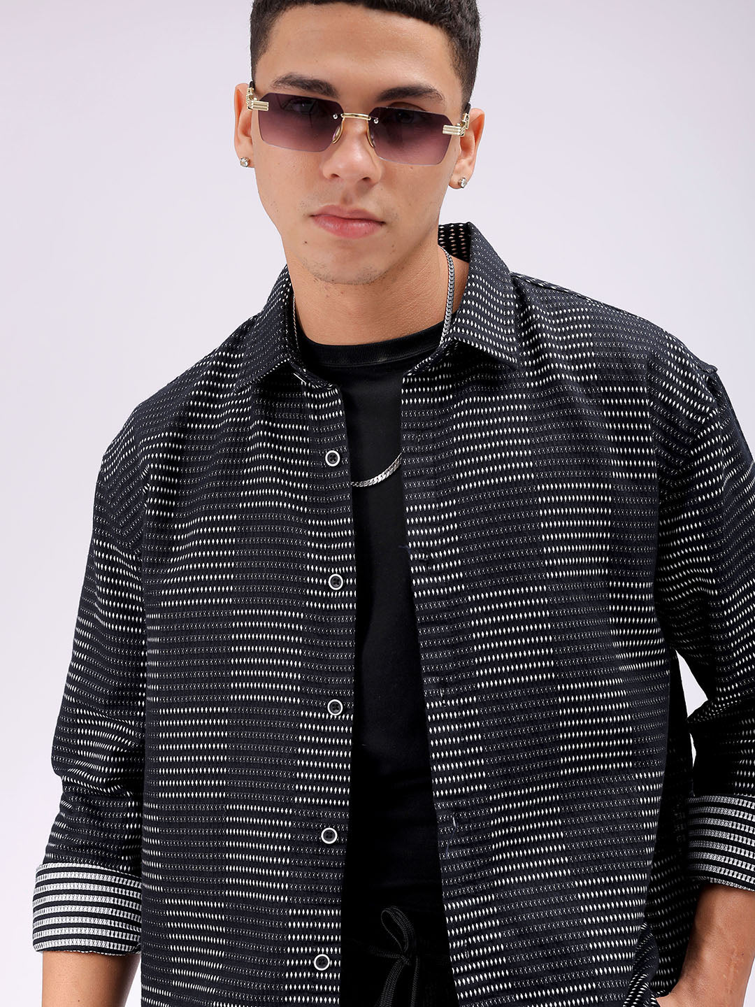 Men's Black Relaxed Fit Solid Resortwear Shirt