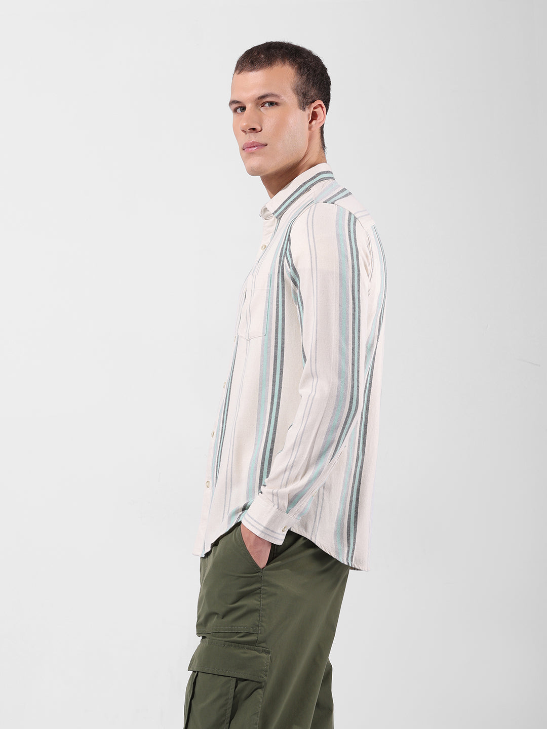 Men's Green Slim Fit Striped Casual Shirt