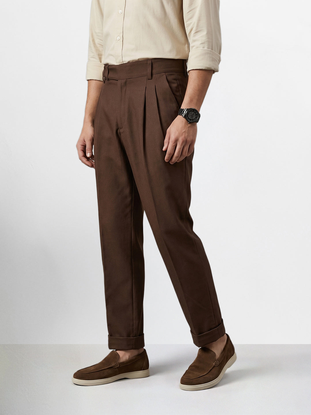Men's Brown Relaxed Fit Solid Casual Trousers