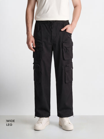 Men's Black Wide Leg Fit Solid Utility Cargo