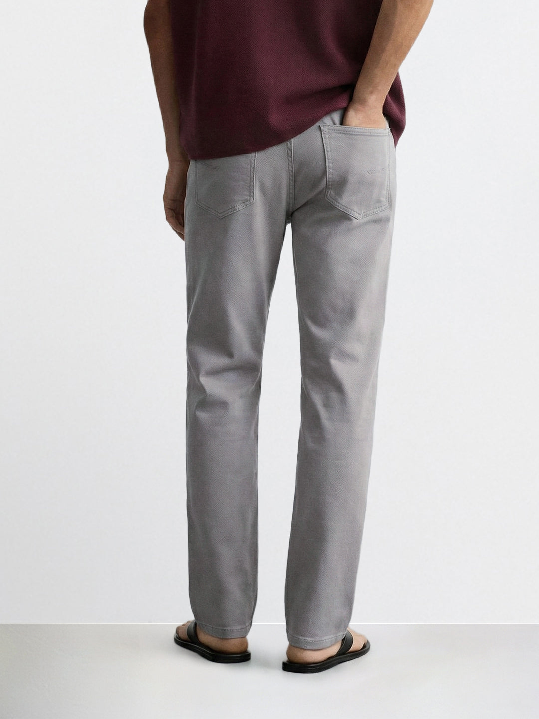 Men's Grey Regular Fit Solid Casual Chinos