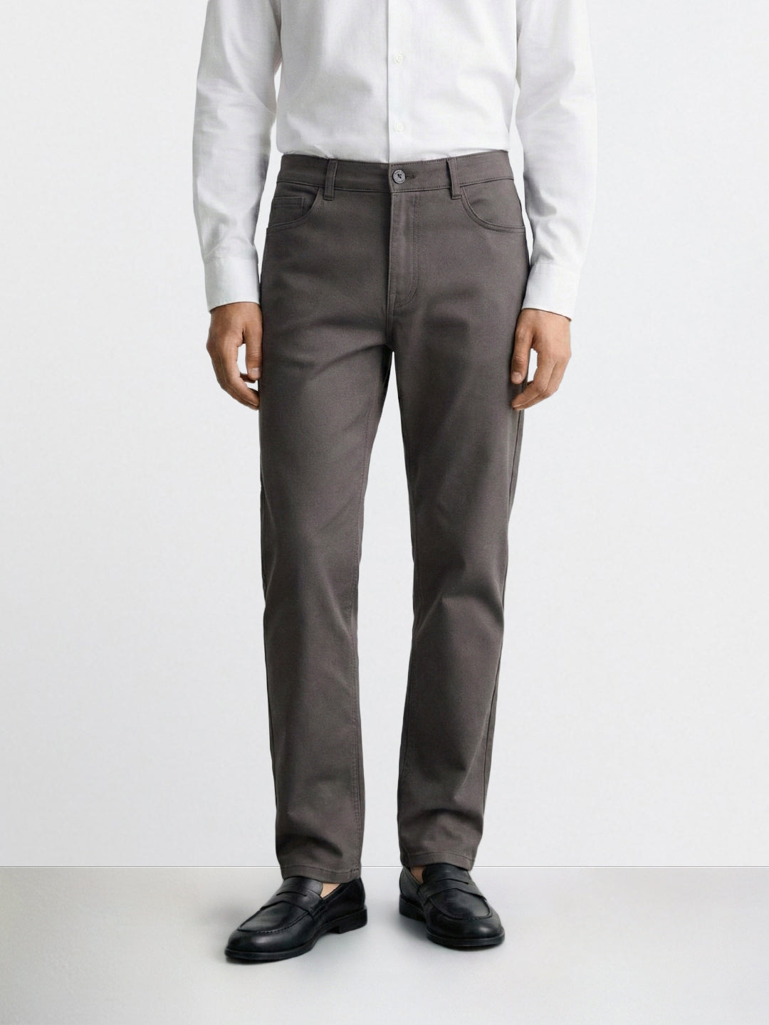 Men's Grey Regular Fit Solid Casual Chinos