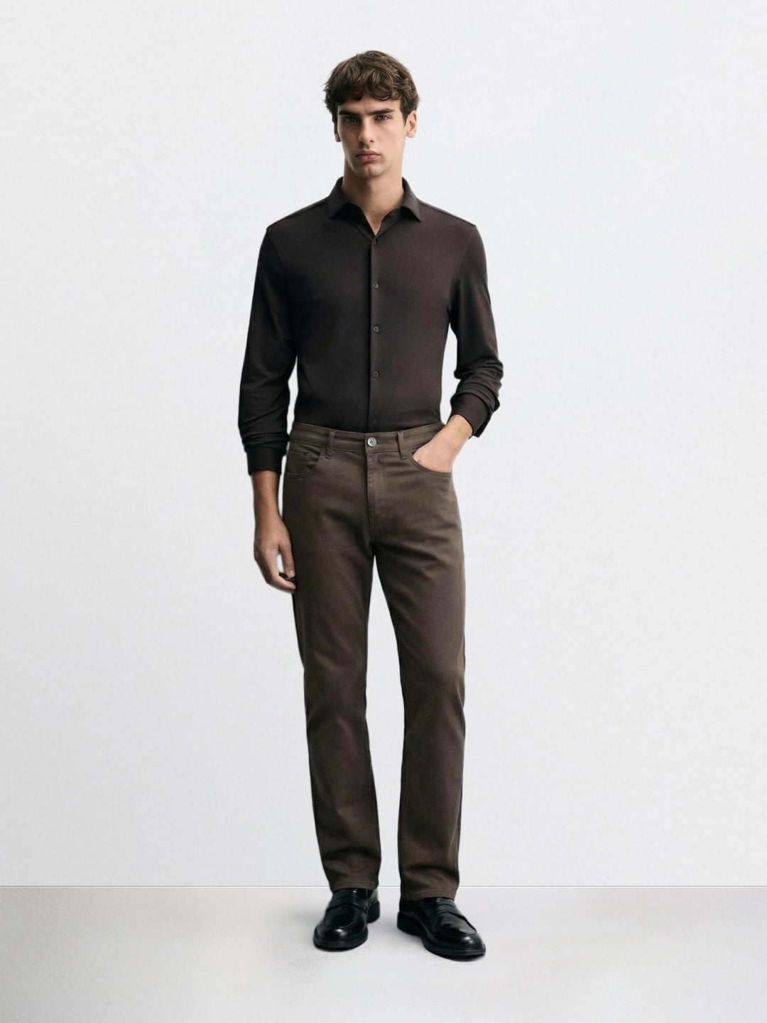 Men's Brown Regular Fit Solid Casual Chinos