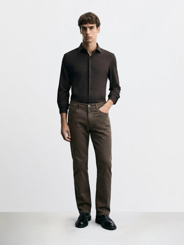 Men's Brown Regular Fit Solid Casual Chinos