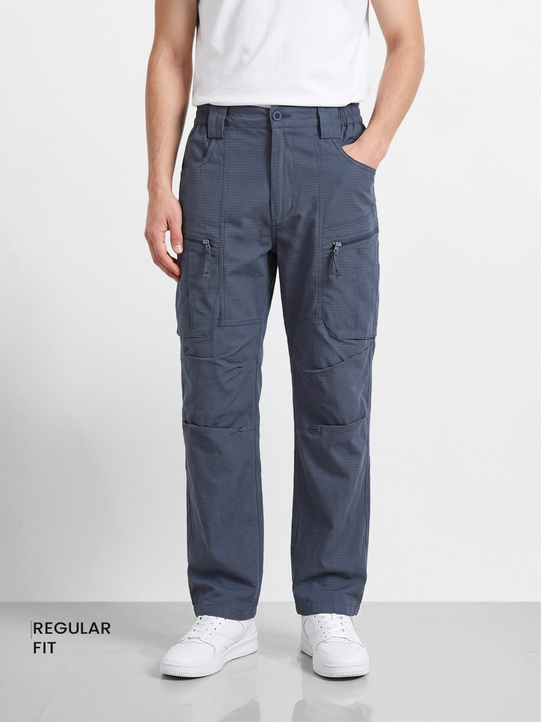 Men's Grey Regular Fit Solid Casual Cargo