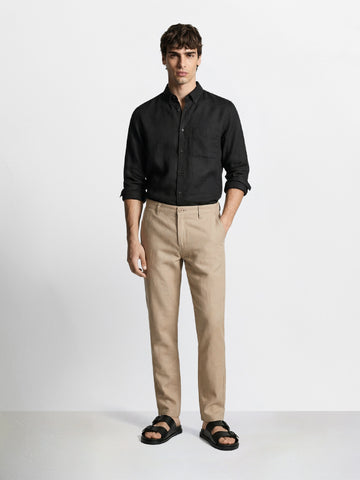 Men's Khaki Slim Fit Solid Casual Chinos