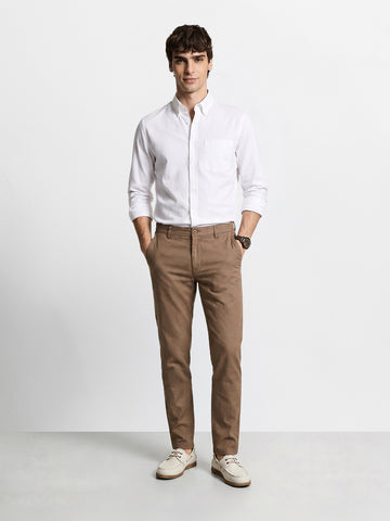 Men's Khaki Slim Fit Solid Casual Chinos