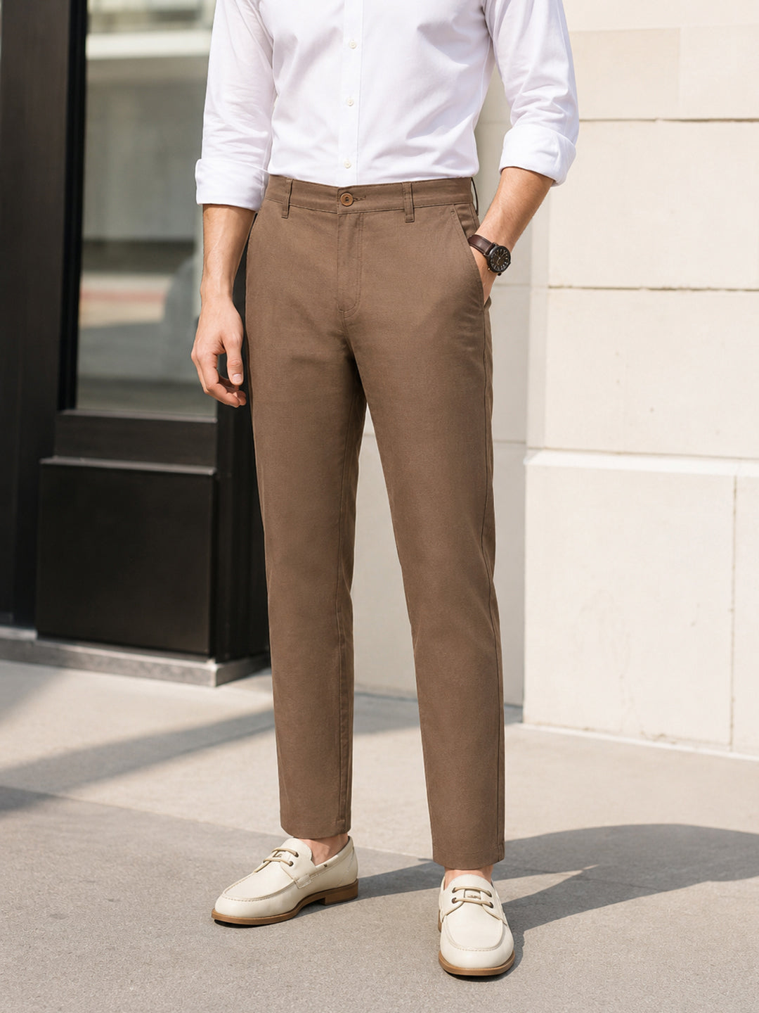 Men's Khaki Slim Fit Solid Casual Chinos