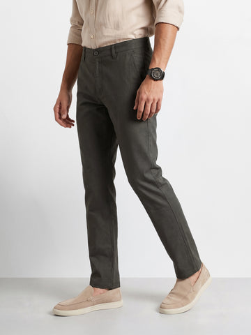 Men's Olive Slim Fit Solid Casual Chinos