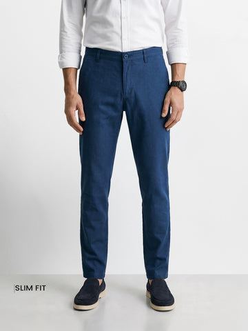 Men's Blue Slim Fit Solid Casual Chinos