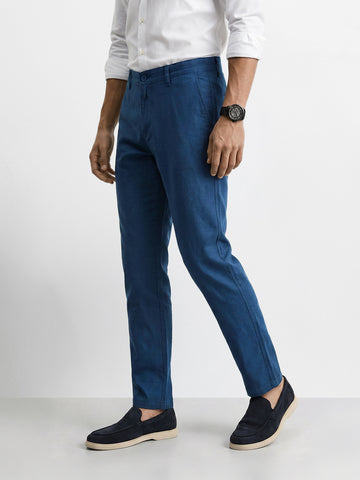 Men's Blue Slim Fit Solid Casual Chinos