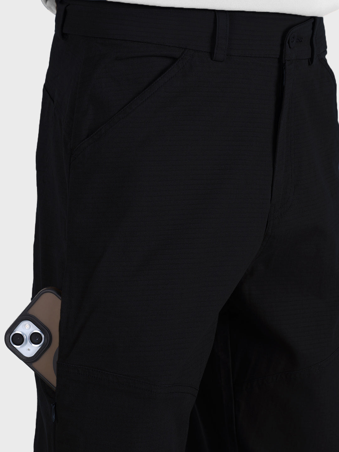Men's Black Relaxed Fit Solid Utility Cargo