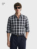 Men's Black Slim Fit Checked Casual Shirt