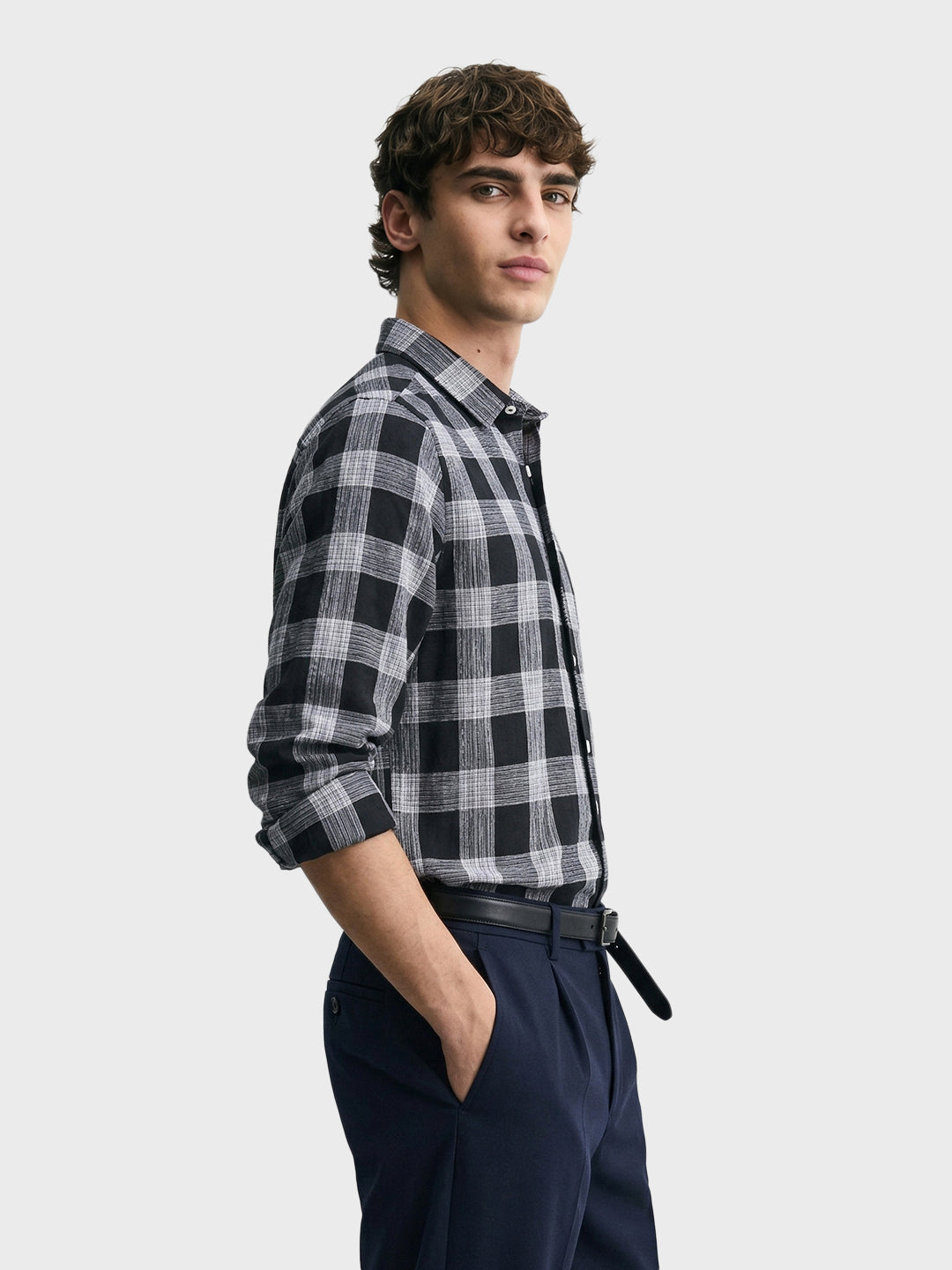 Men's Black Slim Fit Checked Casual Shirt