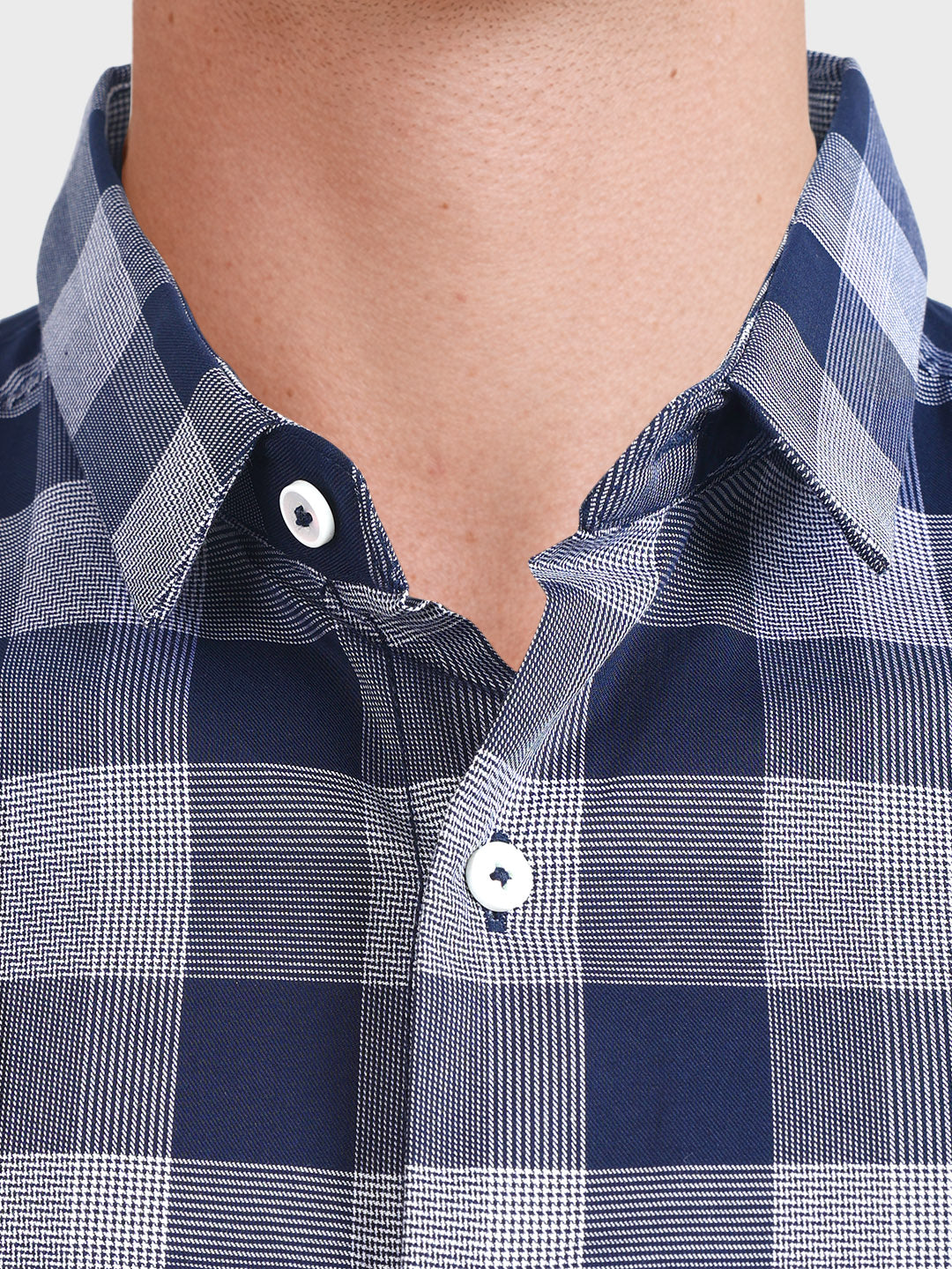 Men's Navy Blue Slim Fit Checked Casual Shirt