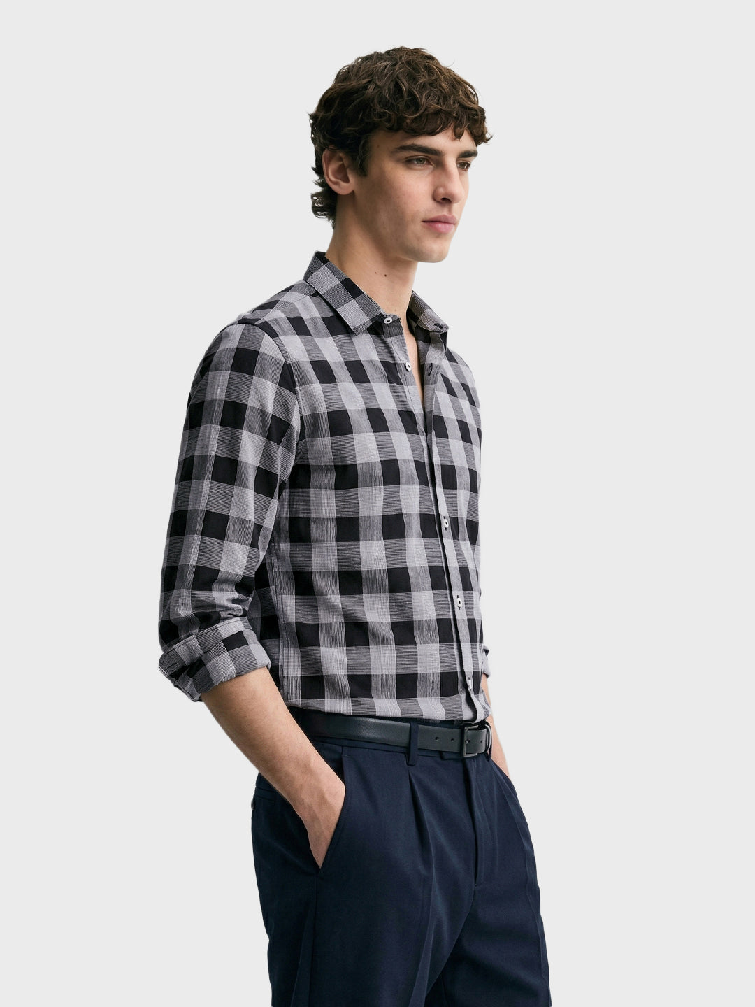 Men's Black Slim Fit Checked Casual Shirt