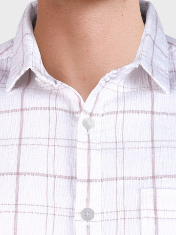 Men's White Relaxed Fit Checkered Oddinary Shirt