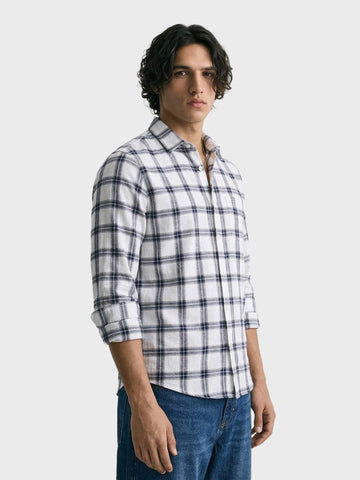 Men's White Slim Fit Checkered Casual Shirts