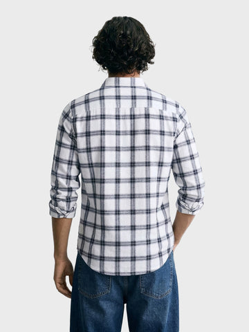 Men's White Slim Fit Checkered Casual Shirts