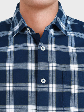 Men's Blue Slim Fit Checkered Casual Shirts