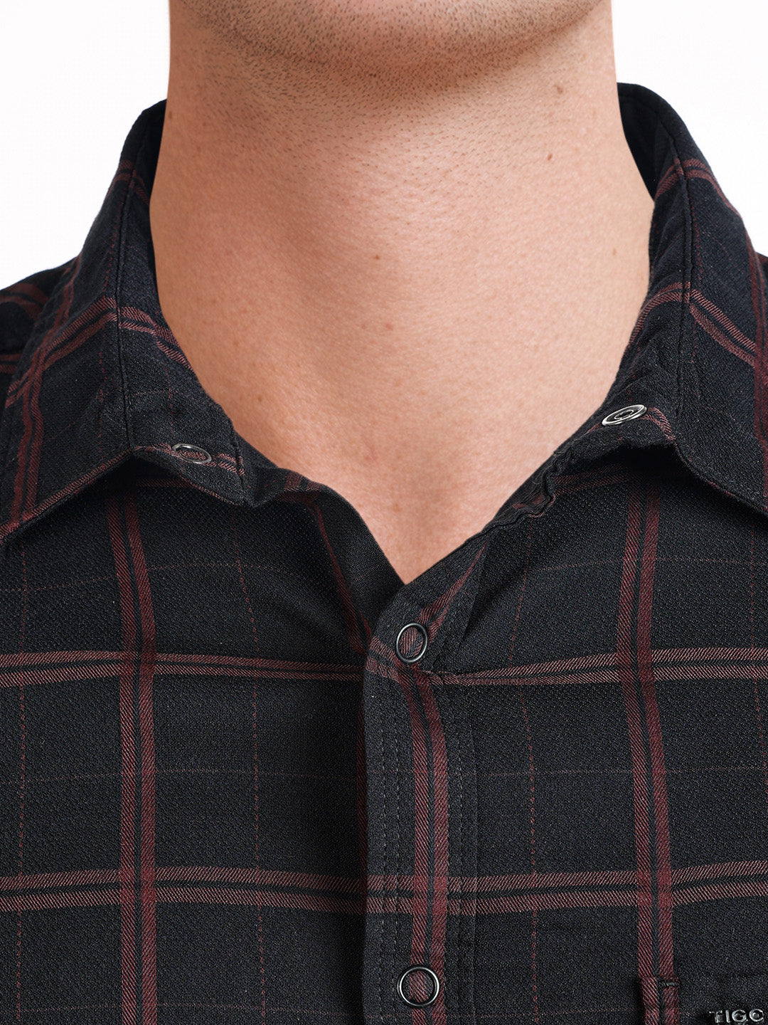Men's Black Slim Fit Checkered Casual Shirts