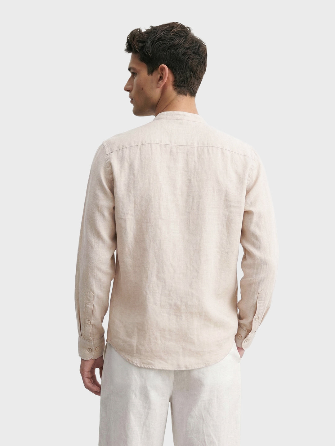 Men's Beige Slim Fit Solid Casual Shirts