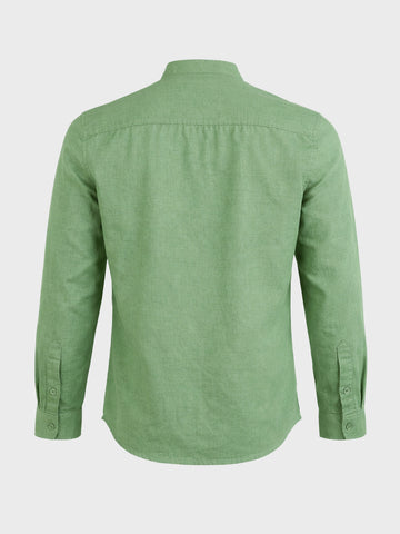 Men's Green Slim Fit Solid Casual Shirts