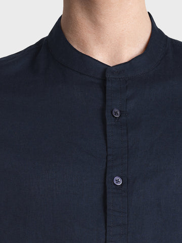 Men's Blue Slim Fit Solid Casual Shirts