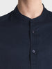 Men's Blue Slim Fit Solid Casual Shirts