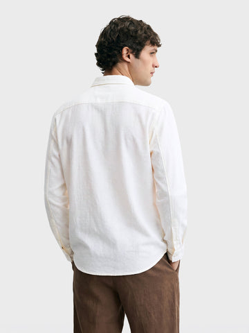 Men's White Regular Fit Solid Casual Shirts