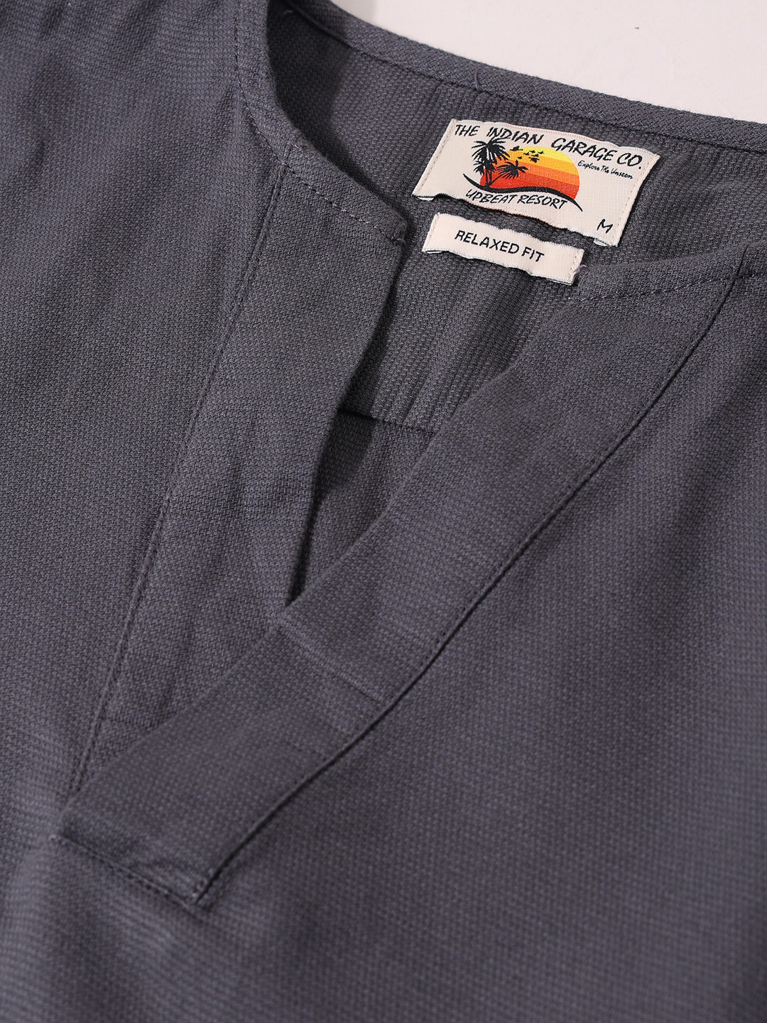 Men's Grey Relaxed Fit Solid Casual Shirt