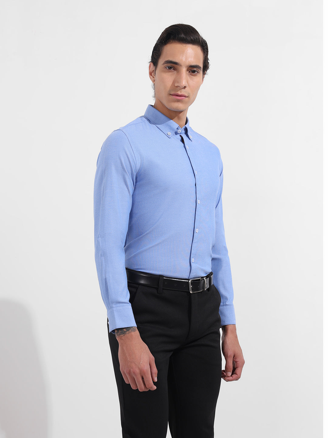Men's Blue Slim Fit Solid Formal Shirt