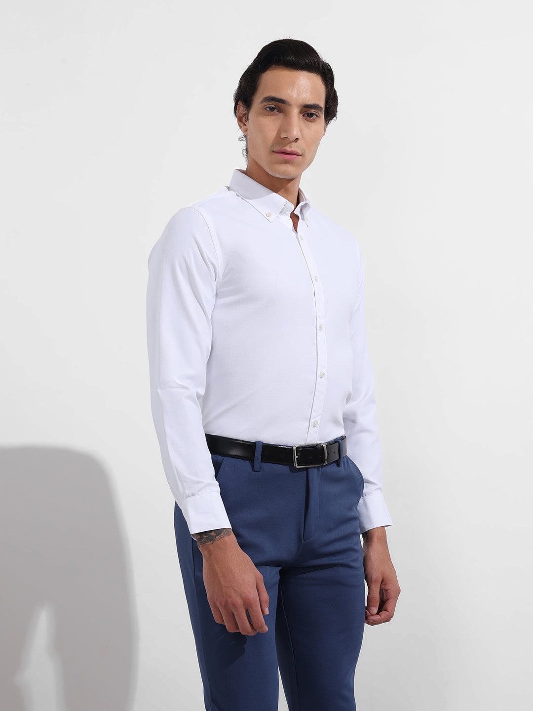 Men's White Slim Fit Solid Formal Shirt