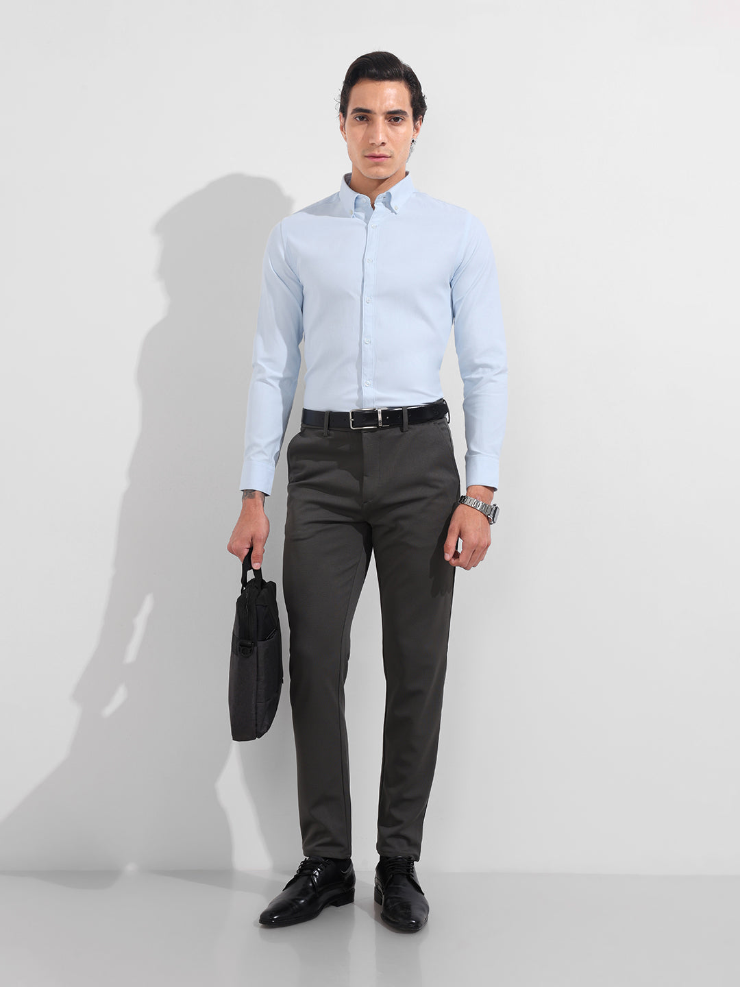 Men's Blue Slim Fit Solid Formal Shirt