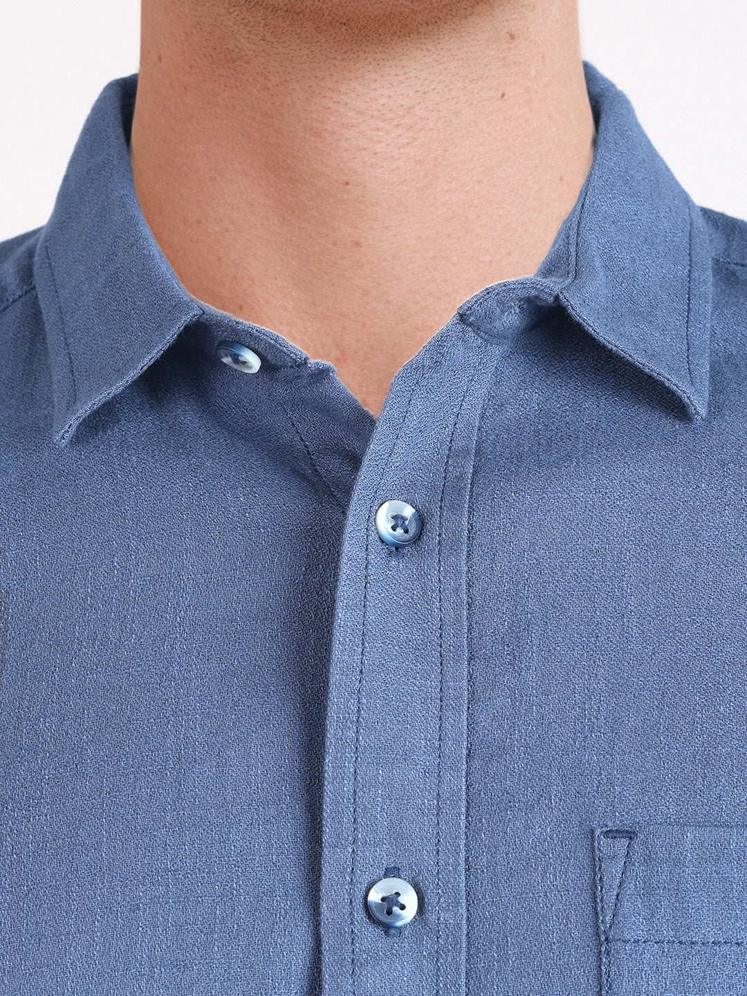 Men's Blue Slim Fit Solid Casual Shirt