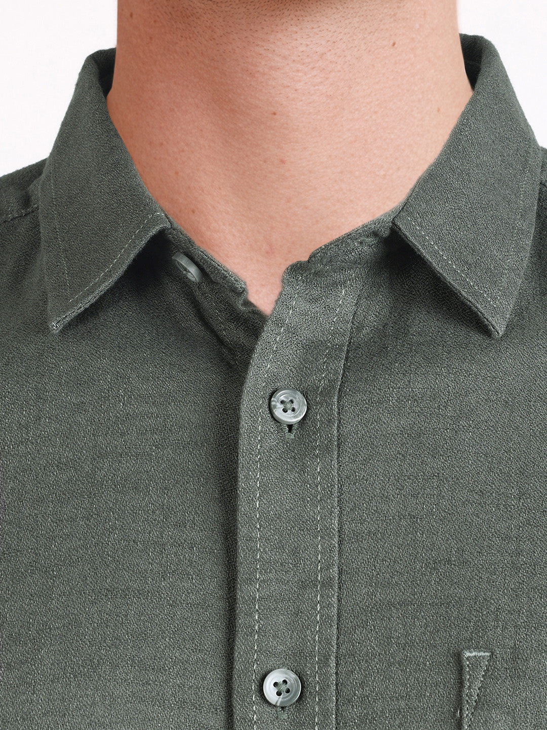 Men's Green Slim Fit Solid Casual Shirt