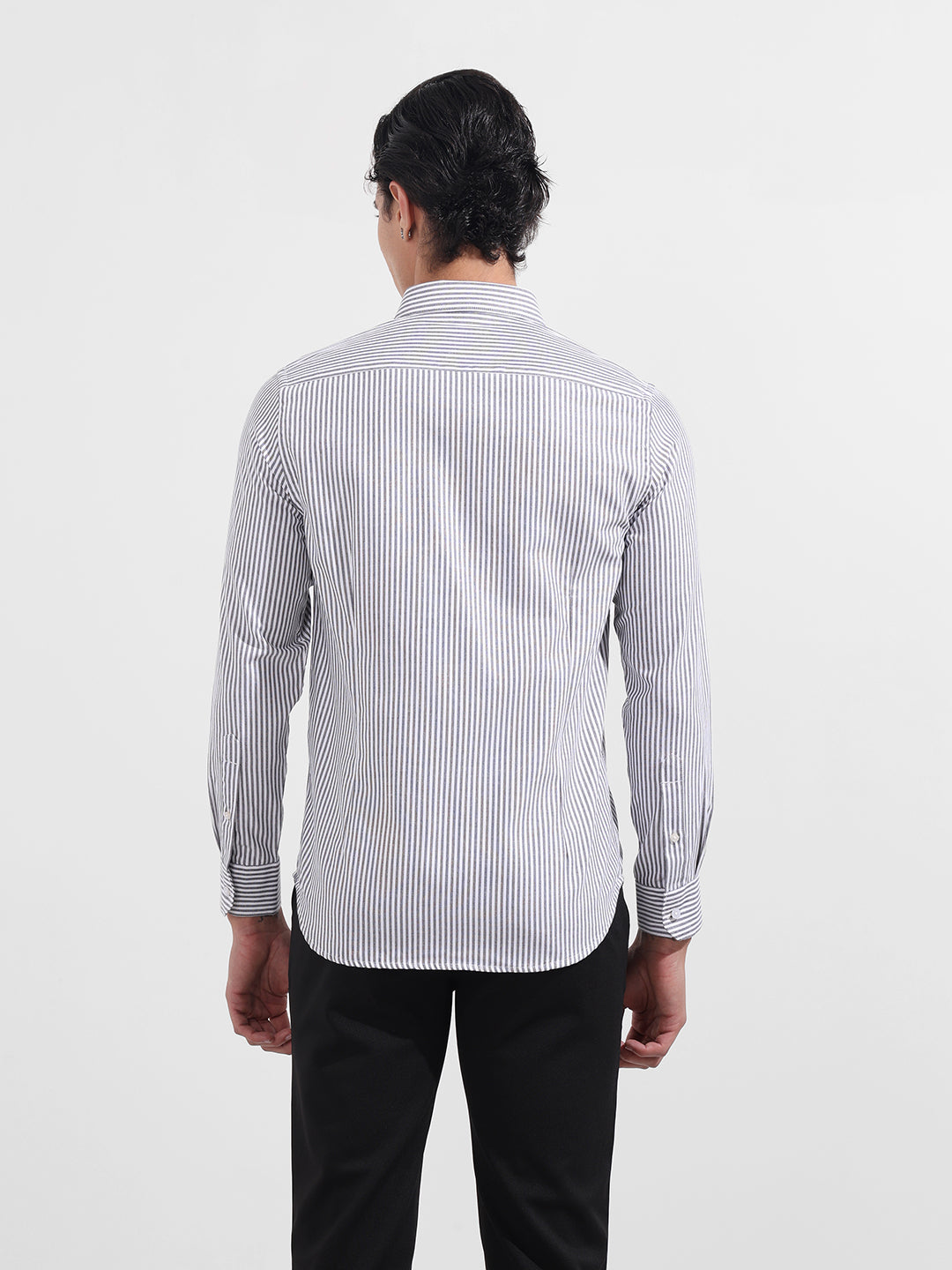 Men's Black Slim Fit Vertical Stripes Formal Shirt