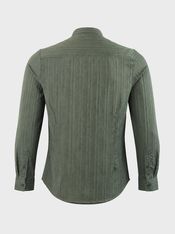 Men's Green Slim Fit Solid Casual Shirt