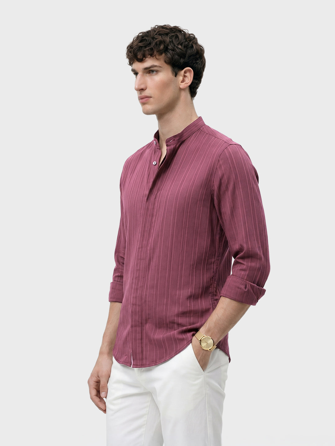 Men's Maroon Slim Fit Solid Casual Shirt