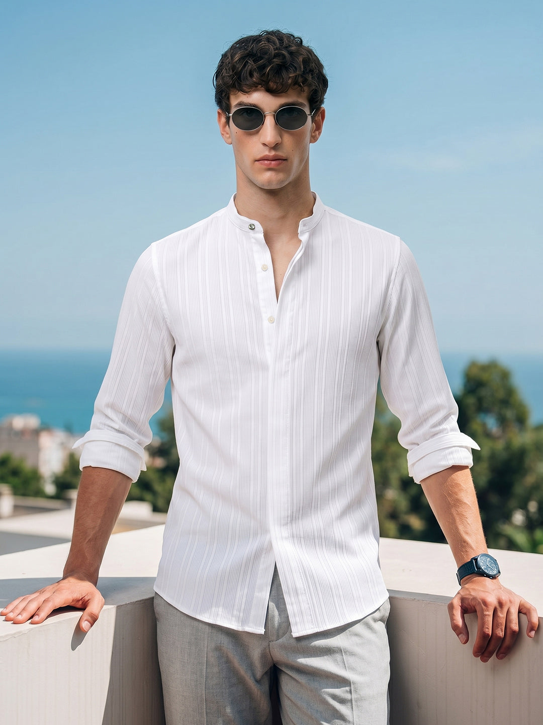 Men's White Slim Fit Solid Casual Shirt