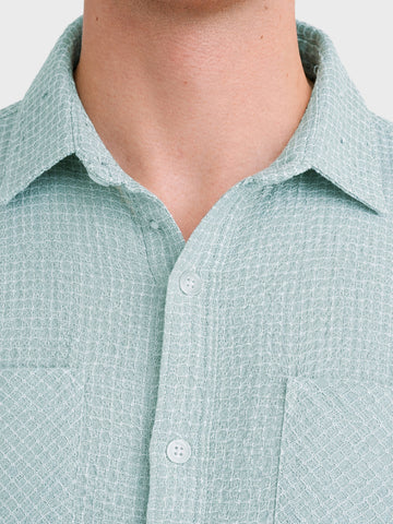 Men's Green Relaxed Fit Textured Casual Shirt